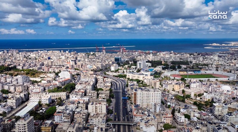 اللاذقية بين الجبل والبحر